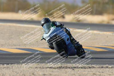 media/Jan-10-2025-CVMA Friday Practice (Fri) [[489e0da257]]/Group 4 and Trackday/Session 5 (Turn 7)/